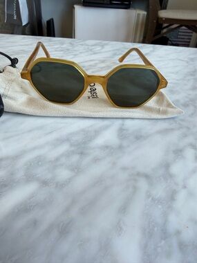Illestiva handmade in Italy. Never worn sunglasses